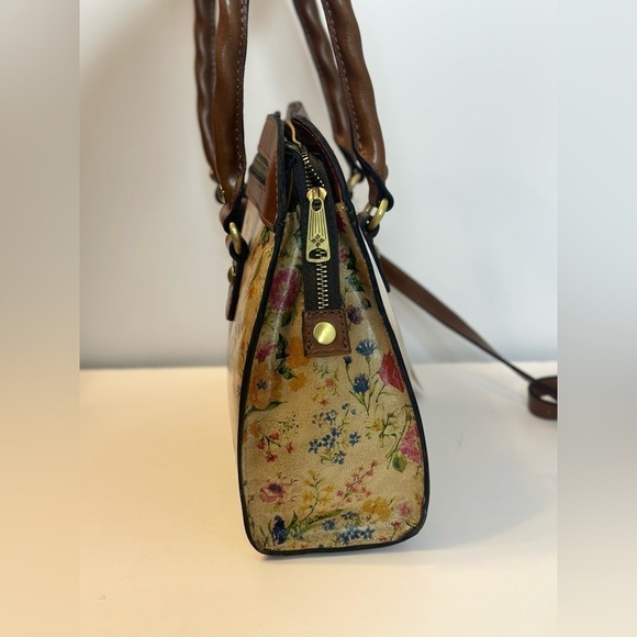 Patricia Nash Prairie Rose Tote - Picture 8 of 10